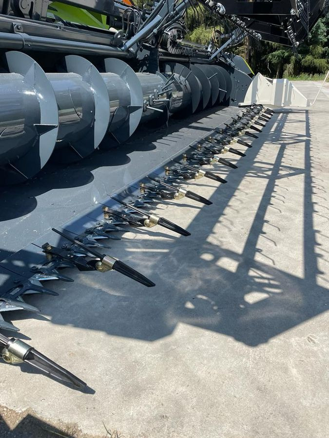 Cressoni CRX Sojaflex 6,6m klappbar - Combină de recoltat cereale: Foto 2 Cressoni CRX Sojaflex 6,6m klappbar - Combină de recoltat cereale: Foto 2