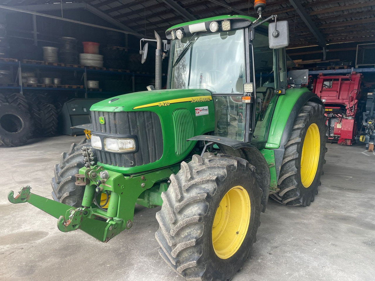 John Deere 6420 SE - Tractor agricol: Foto 1 John Deere 6420 SE - Tractor agricol: Foto 1