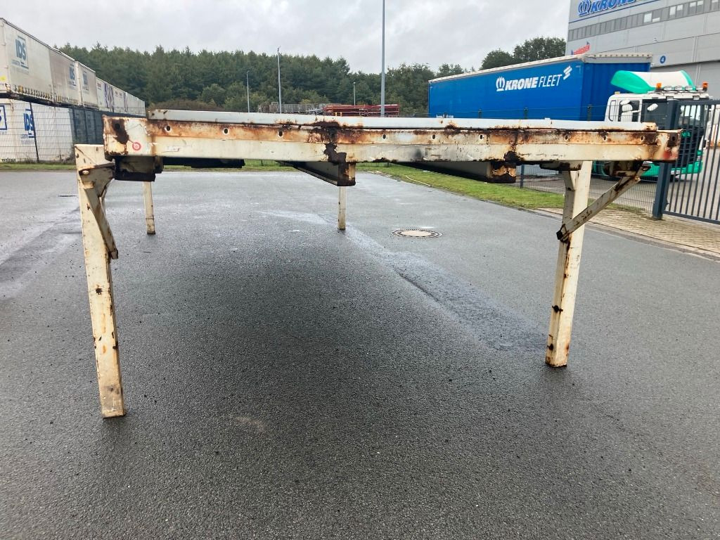 Krone Wechselbrücke Pritsche - Platformă cu obloane: Foto 3 Krone Wechselbrücke Pritsche - Platformă cu obloane: Foto 3