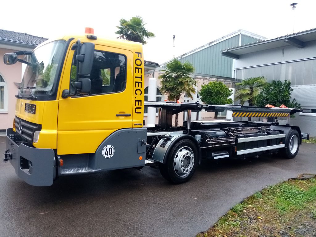 Mercedes-Benz Kamag/ Wiesel/ WBH/FUKB3341/ mit Garantie - Camion transport containere/ Swap body: Foto 2 Mercedes-Benz Kamag/ Wiesel/ WBH/FUKB3341/ mit Garantie - Camion transport containere/ Swap body: Foto 2