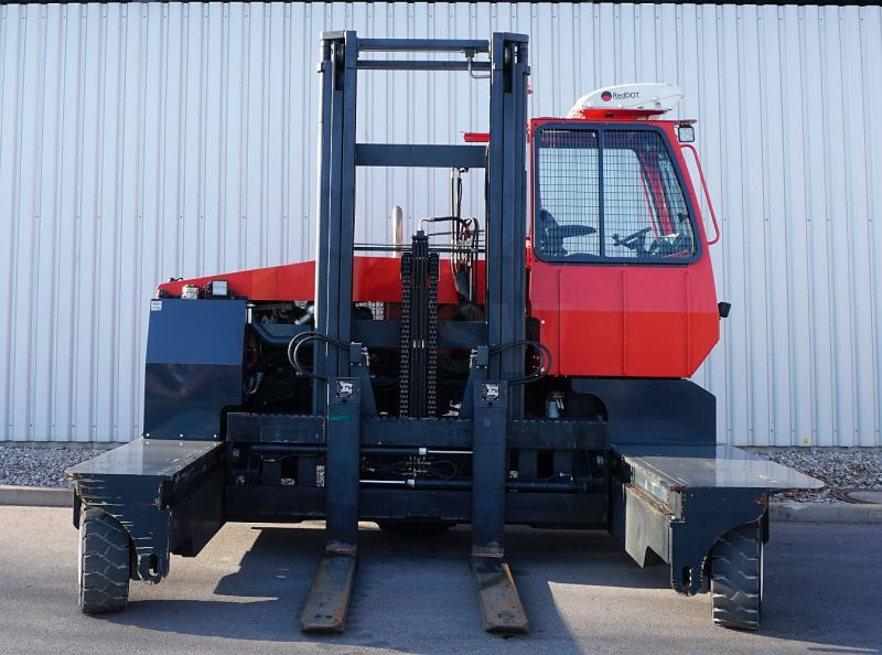 Combilift C6000 - Stivuitor cu catarg retractabil, cu schimbare rapidă de direcţie: Foto 4 Combilift C6000 - Stivuitor cu catarg retractabil, cu schimbare rapidă de direcţie: Foto 4