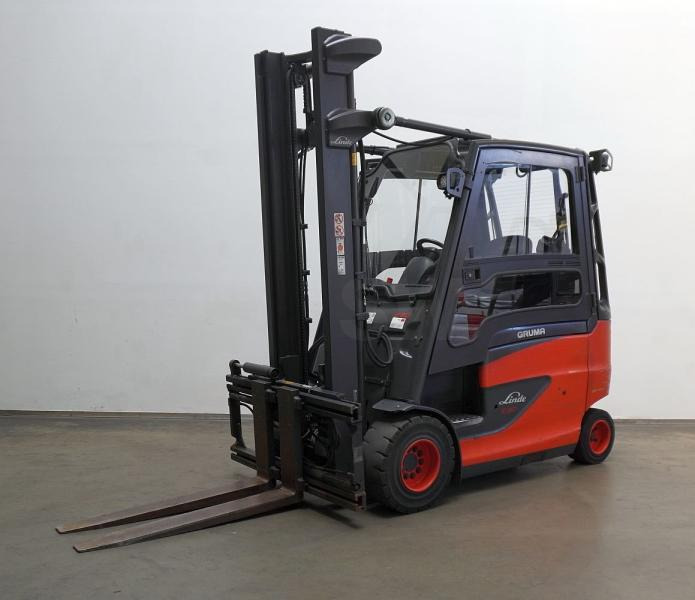Linde E 30/600 HL 387 - Electrostivuitor: Foto 1 Linde E 30/600 HL 387 - Electrostivuitor: Foto 1