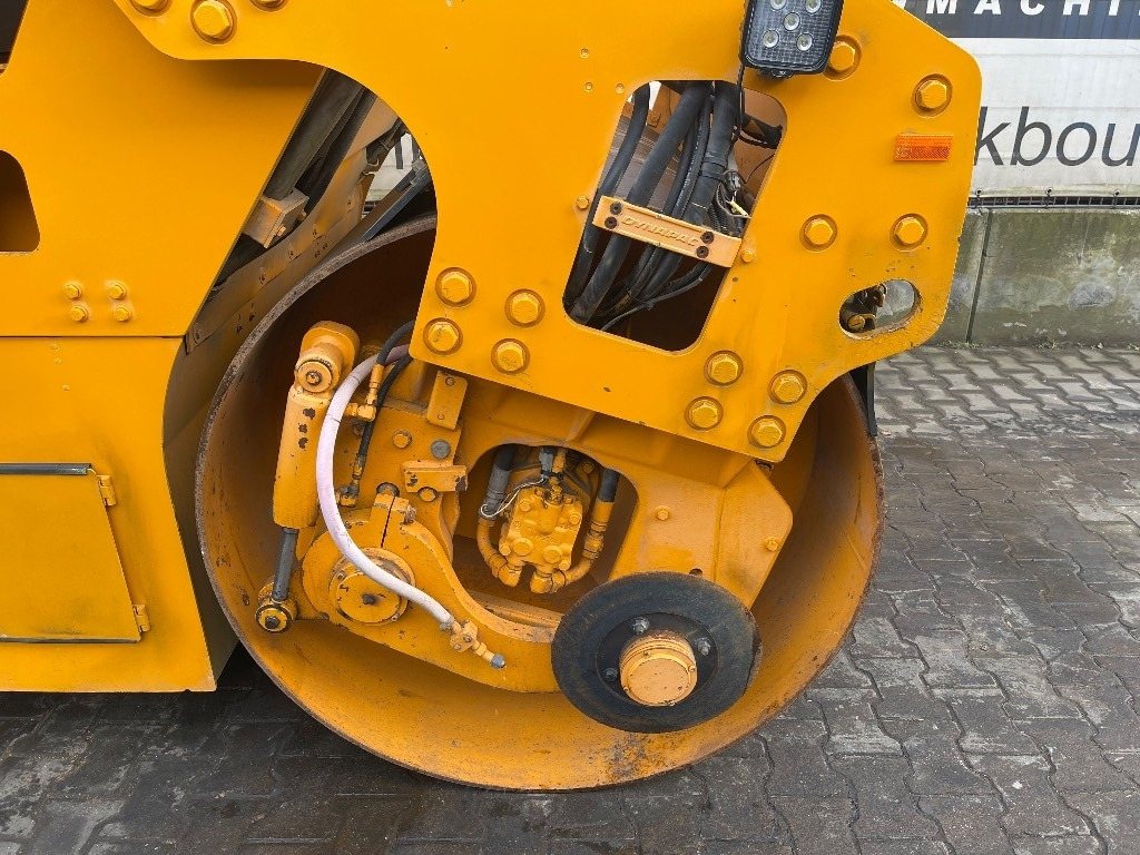 Cilindru compactor pentru asfalt Dynapac CC 224 HF: Foto 10
