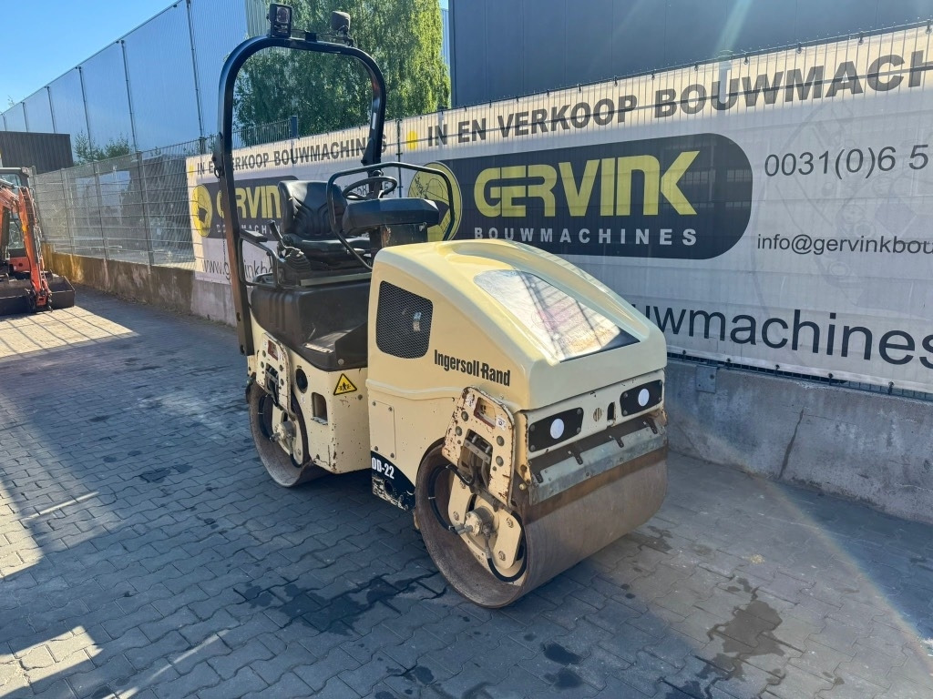 Ingersoll Rand DD22 - Cilindru compactor pentru asfalt: Foto 3 Ingersoll Rand DD22 - Cilindru compactor pentru asfalt: Foto 3