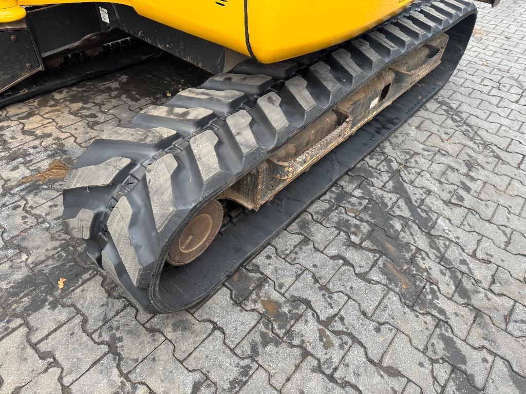 Mini excavator Komatsu PC 80 MR-3: Foto 15