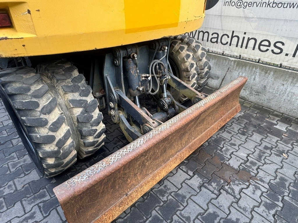 Kramer-allrad 812 - Mini excavator: Foto 4 Kramer-allrad 812 - Mini excavator: Foto 4