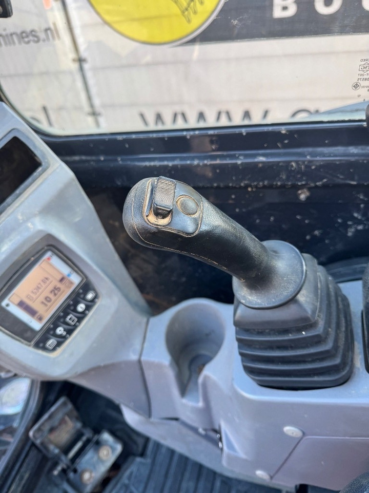 Kubota U 36-4 - Mini excavator: Foto 5 Kubota U 36-4 - Mini excavator: Foto 5