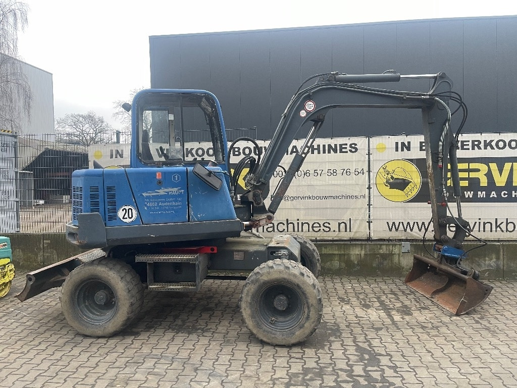 Peljop EW 256  - Excavator pe roţi: Foto 2 Peljop EW 256  - Excavator pe roţi: Foto 2