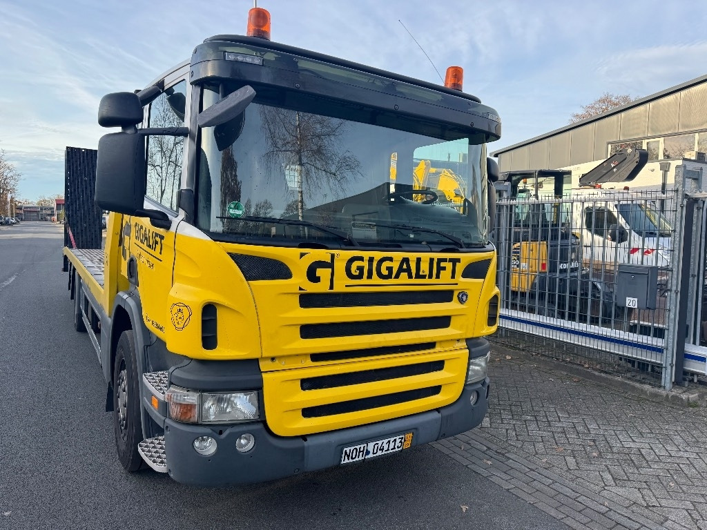 Scania P 340 - Camion furgon: Foto 2 Scania P 340 - Camion furgon: Foto 2