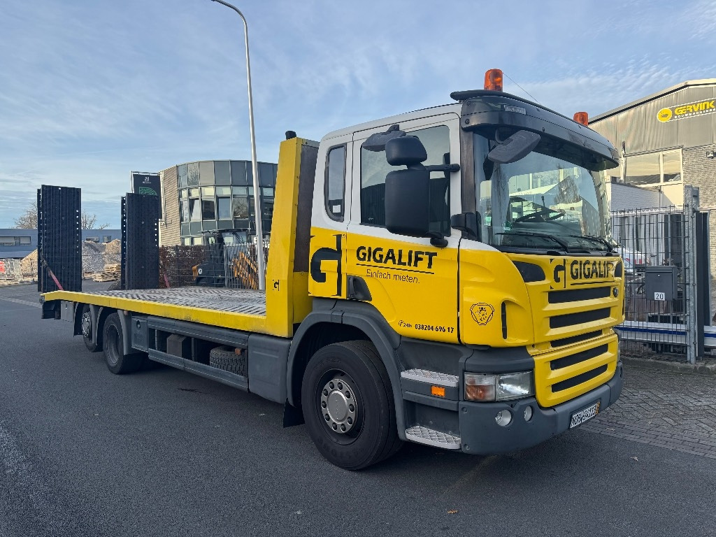 Scania P 340 - Camion furgon: Foto 1 Scania P 340 - Camion furgon: Foto 1