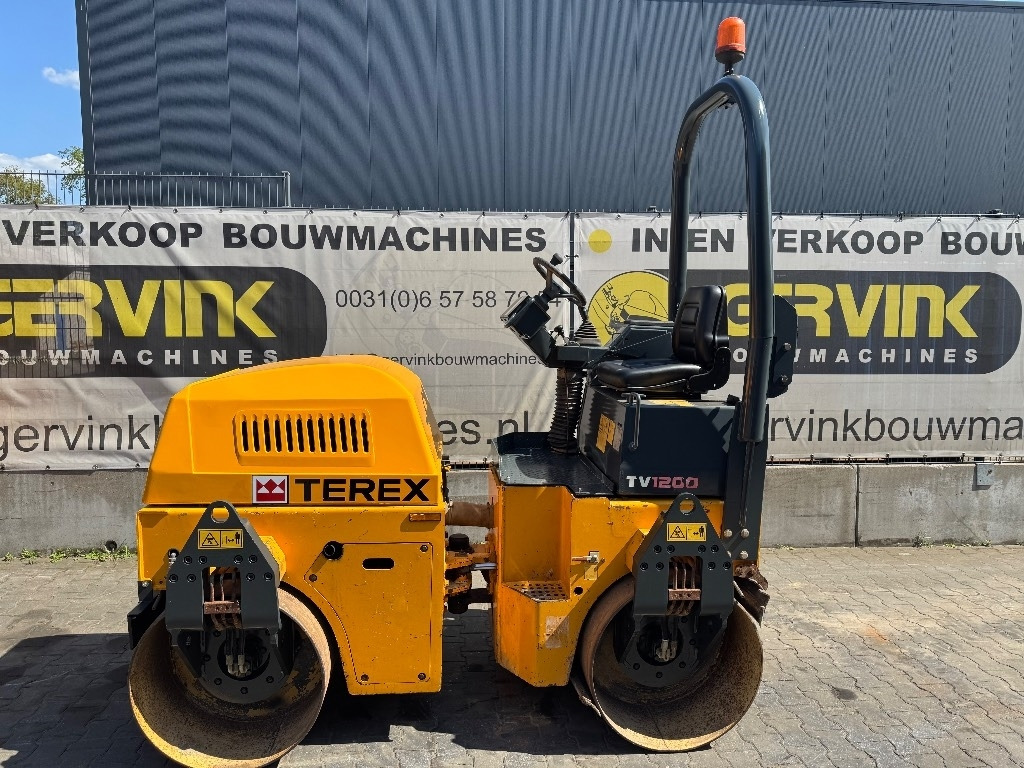 Terex TV 1200 - Cilindru compactor pentru asfalt: Foto 2 Terex TV 1200 - Cilindru compactor pentru asfalt: Foto 2