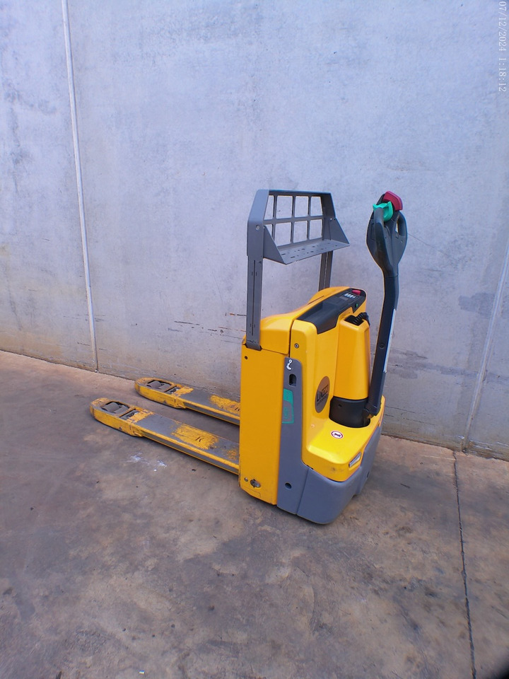 Jungheinrich EJE 116 LI-ION - Transpalet manual: Foto 1 Jungheinrich EJE 116 LI-ION - Transpalet manual: Foto 1