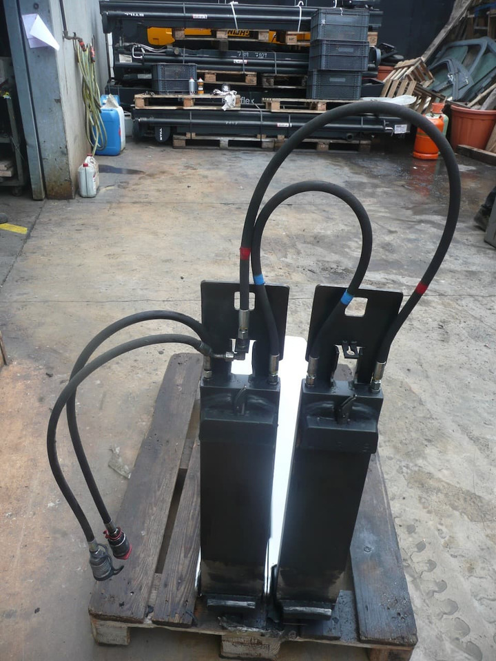 KAUP HORQUILLAS EXTENSIBLES 4.8T180CT - Furci pentru Stivuitor: Foto 3 KAUP HORQUILLAS EXTENSIBLES 4.8T180CT - Furci pentru Stivuitor: Foto 3