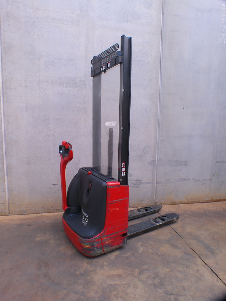 Linde L 10 - Transpalet la mare înălţime: Foto 3 Linde L 10 - Transpalet la mare înălţime: Foto 3