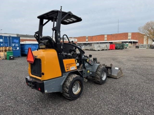 Giant D 332 SWT X-TRA - Mini încărcător pe şenile: Foto 4 Giant D 332 SWT X-TRA - Mini încărcător pe şenile: Foto 4