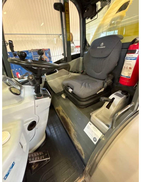 Kramer 5055 - Încărcător frontal pe pneuri: Foto 5 Kramer 5055 - Încărcător frontal pe pneuri: Foto 5