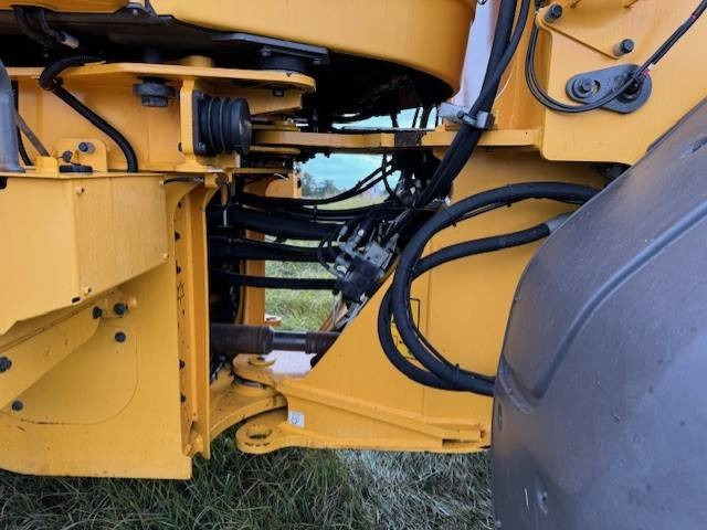 Încărcător frontal pe pneuri Volvo L 70 H: Foto 11 Încărcător frontal pe pneuri Volvo L 70 H: Foto 11