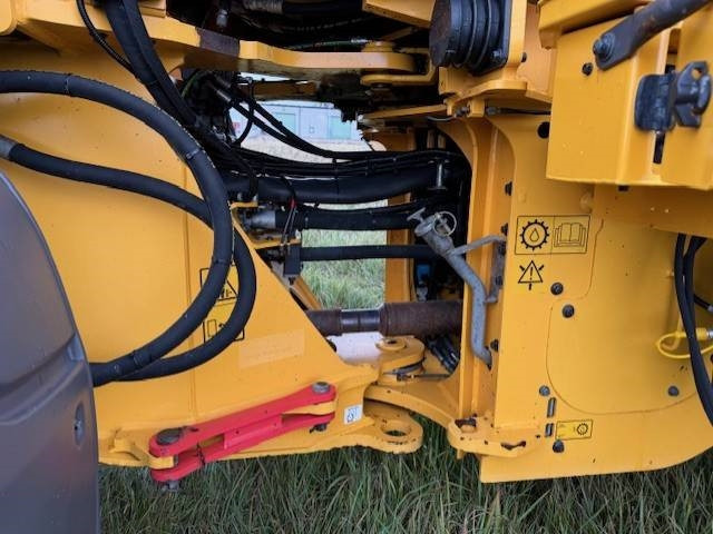 Încărcător frontal pe pneuri Volvo L 70 H: Foto 10 Încărcător frontal pe pneuri Volvo L 70 H: Foto 10