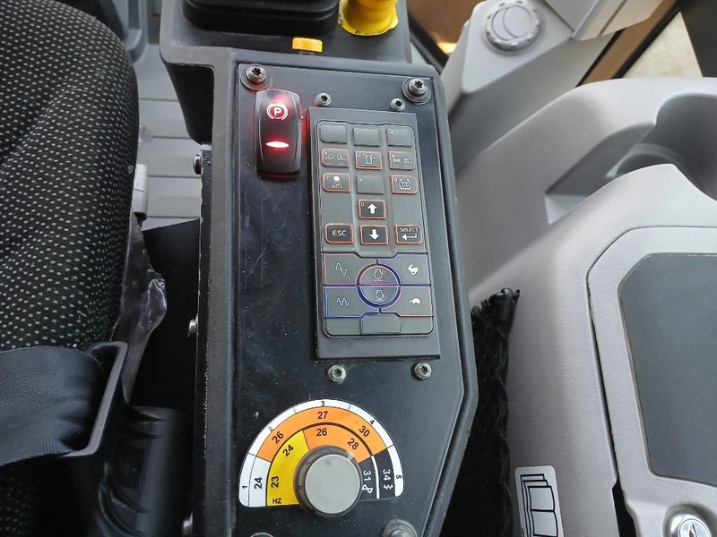 Compactor cu pneuri Volvo SD160 B, Vält: Foto 12