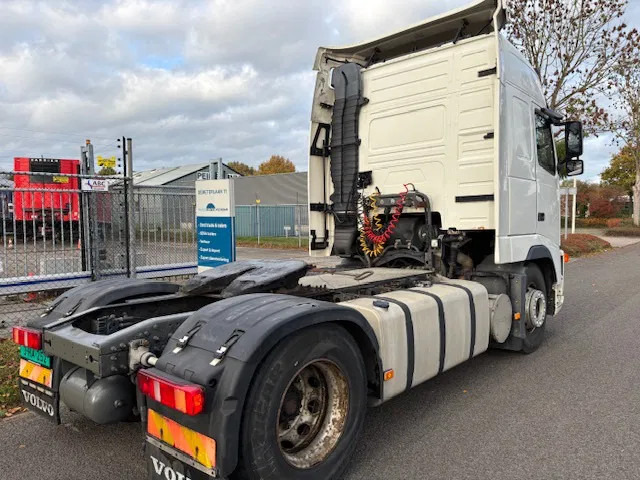 Volvo FH 12 420 E3 4x2T Globetrotter 720.000km!! Analog tacho MOT 06-2026 - Cap tractor: Foto 5 Volvo FH 12 420 E3 4x2T Globetrotter 720.000km!! Analog tacho MOT 06-2026 - Cap tractor: Foto 5
