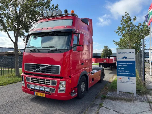 Volvo FH 12 480 Globe XL Euro 5 7B chassis tyres new - Cap tractor: Foto 1 Volvo FH 12 480 Globe XL Euro 5 7B chassis tyres new - Cap tractor: Foto 1