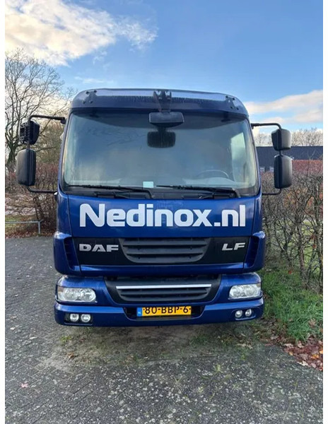 DAF LF 45 210 curtainslider steel transport MOT 04-2026 - Camion cu prelată: Foto 2 DAF LF 45 210 curtainslider steel transport MOT 04-2026 - Camion cu prelată: Foto 2