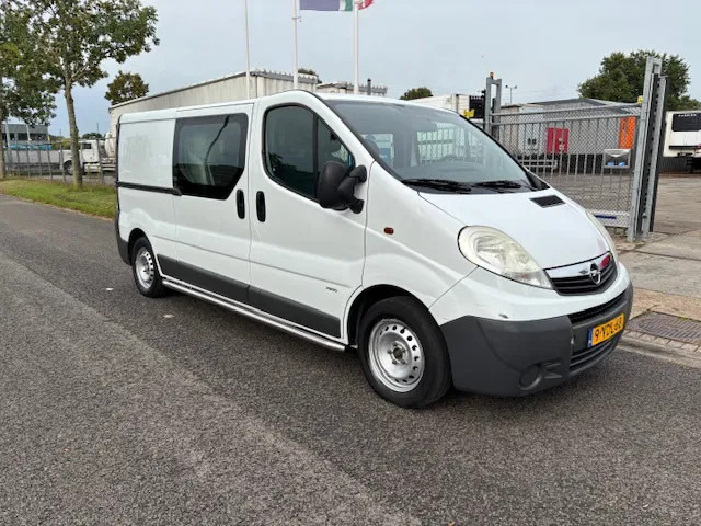 Opel Vivaro 2 2.0Cdti /84kW-E4 crew cab L2H1 - Autoutilitară compactă, Autoutilitară cabină dublă: Foto 1 Opel Vivaro 2 2.0Cdti /84kW-E4 crew cab L2H1 - Autoutilitară compactă, Autoutilitară cabină dublă: Foto 1