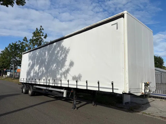 Verem 2 axle trailer combi Closed Box and curtain slider MOT 01-2026 - Semiremorcă furgon: Foto 1 Verem 2 axle trailer combi Closed Box and curtain slider MOT 01-2026 - Semiremorcă furgon: Foto 1