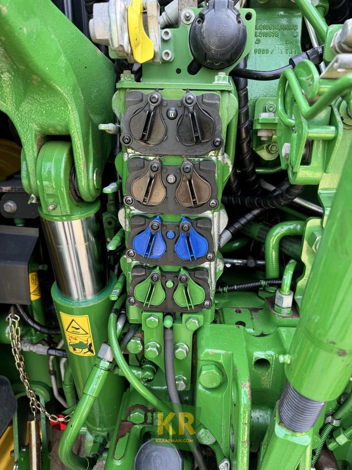6175R John Deere - Tractor agricol: Foto 3 6175R John Deere - Tractor agricol: Foto 3