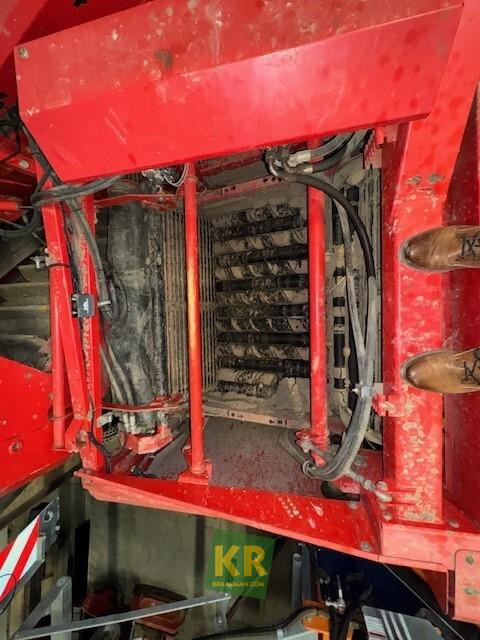 Grimme GV 3000 - Combină de recoltat cartofi: Foto 4 Grimme GV 3000 - Combină de recoltat cartofi: Foto 4