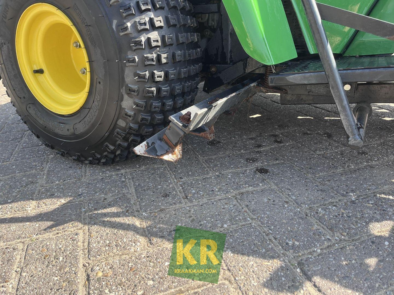 John Deere 1200A bunkerrake - Mașină de golf: Foto 5 John Deere 1200A bunkerrake - Mașină de golf: Foto 5