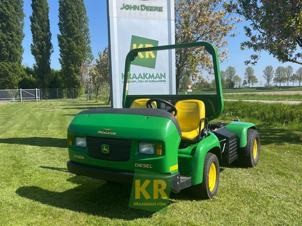 John Deere 2030A Pro Gator - Atv: Foto 1 John Deere 2030A Pro Gator - Atv: Foto 1