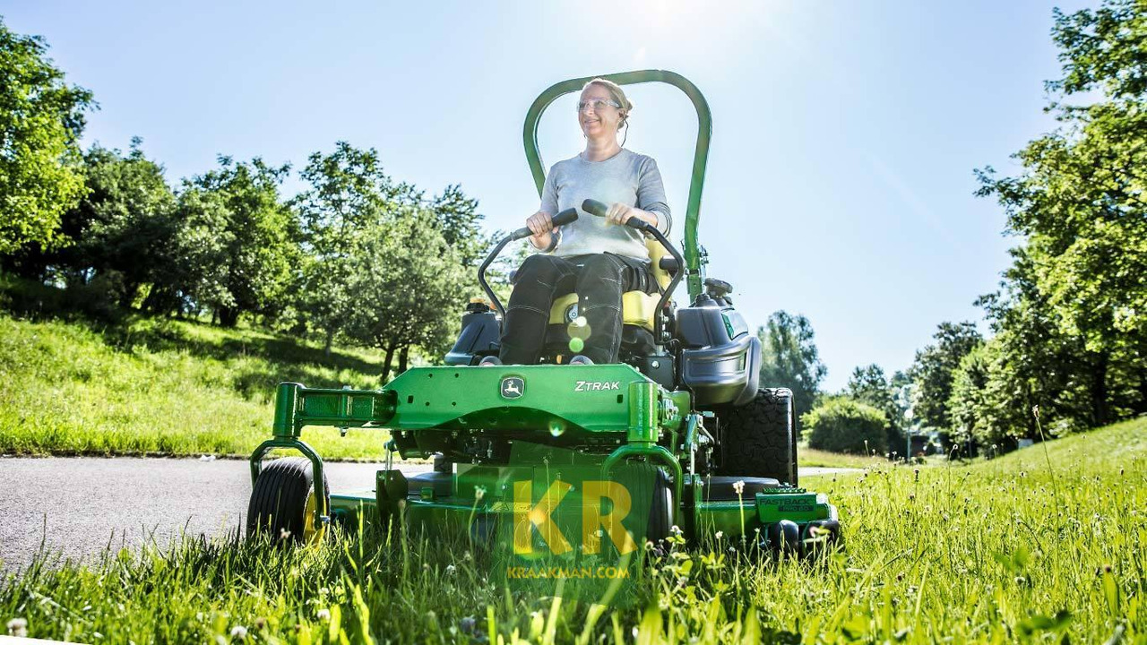 John Deere Z950R - Maşină de tuns iarba: Foto 3 John Deere Z950R - Maşină de tuns iarba: Foto 3