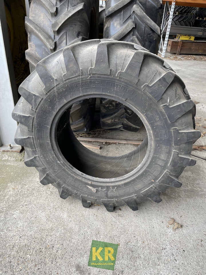 Michelin Agribib 14.9R24 126A8 band - Anvelopă pentru Utilaje agricole: Foto 1 Michelin Agribib 14.9R24 126A8 band - Anvelopă pentru Utilaje agricole: Foto 1