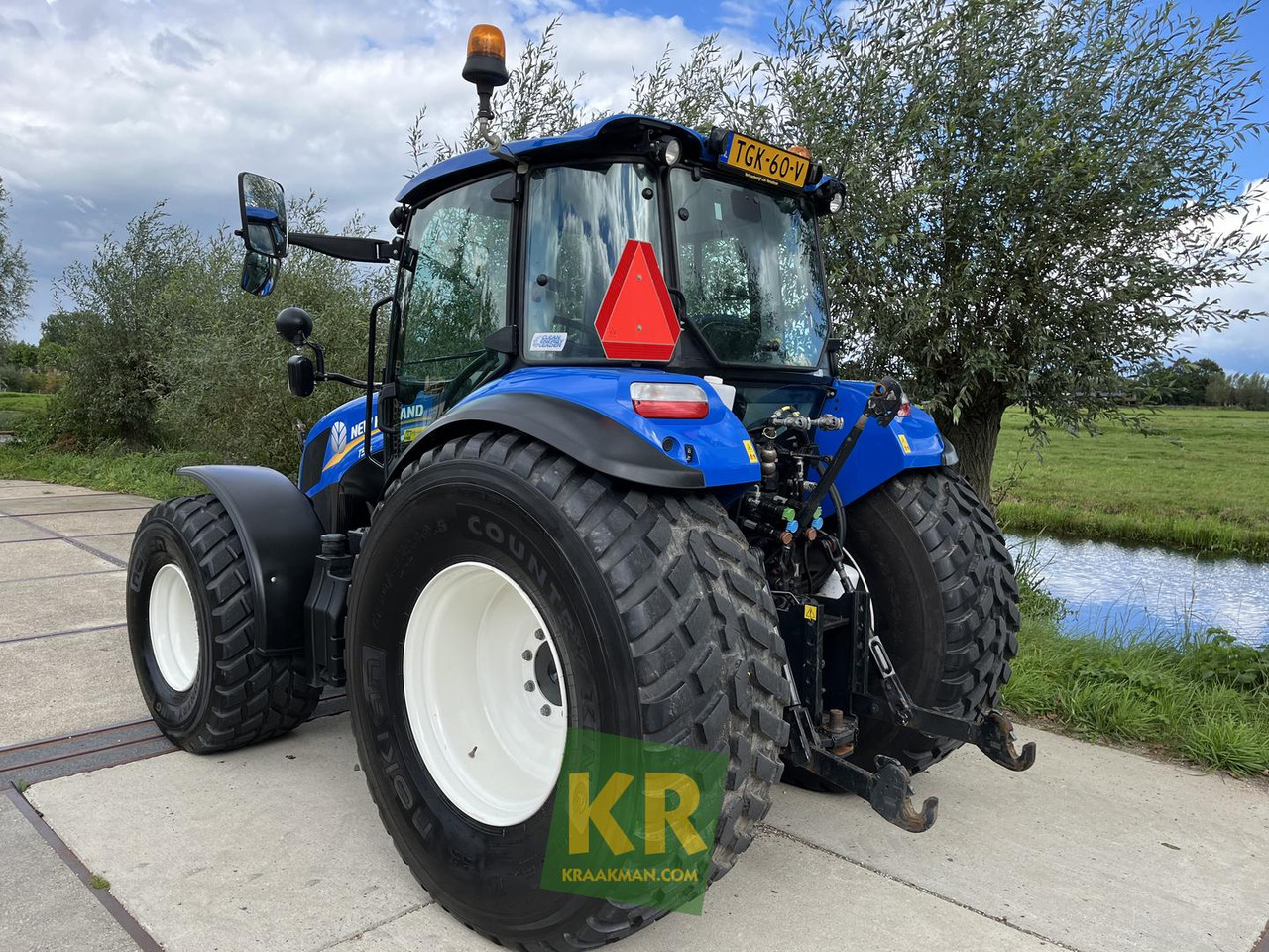New Holland T5.95 - Tractor agricol: Foto 3 New Holland T5.95 - Tractor agricol: Foto 3