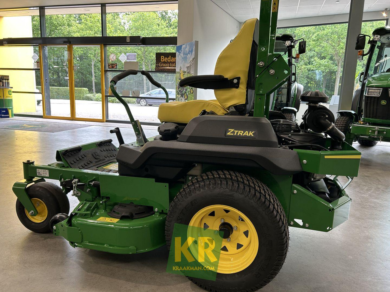 Z740R John Deere - Maşină de tuns iarba: Foto 3 Z740R John Deere - Maşină de tuns iarba: Foto 3