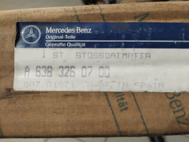 AMORTYZATOR TYLNI 6383260700 MERCEDES VITO V KLASSE 638 96-03 - Amortizor pentru Autoutilitară: Foto 2 AMORTYZATOR TYLNI 6383260700 MERCEDES VITO V KLASSE 638 96-03 - Amortizor pentru Autoutilitară: Foto 2