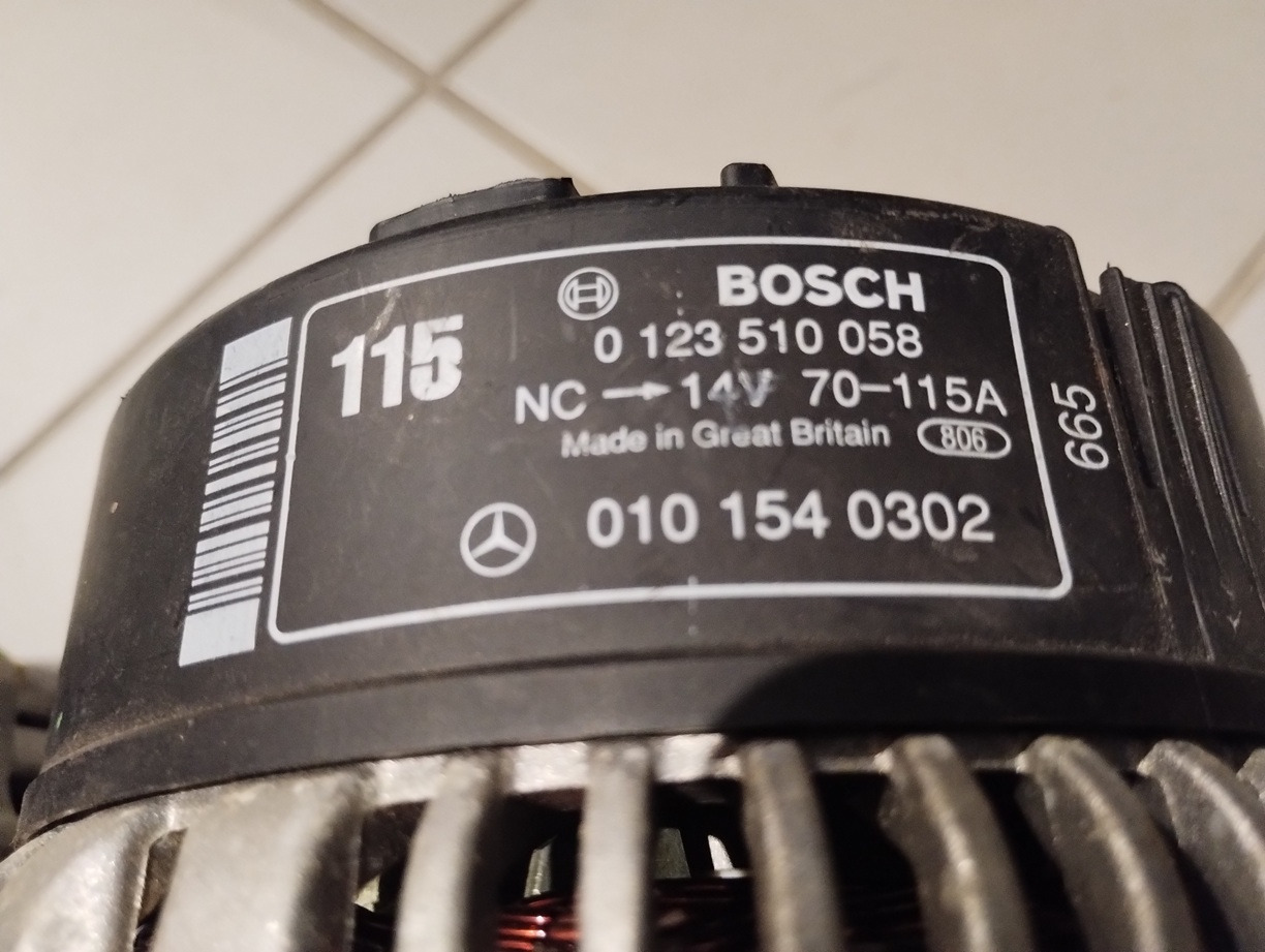 Alternator Mercedes 0101540302 0123510058 BOSCH 115A - Alternator pentru Autoutilitară: Foto 2 Alternator Mercedes 0101540302 0123510058 BOSCH 115A - Alternator pentru Autoutilitară: Foto 2