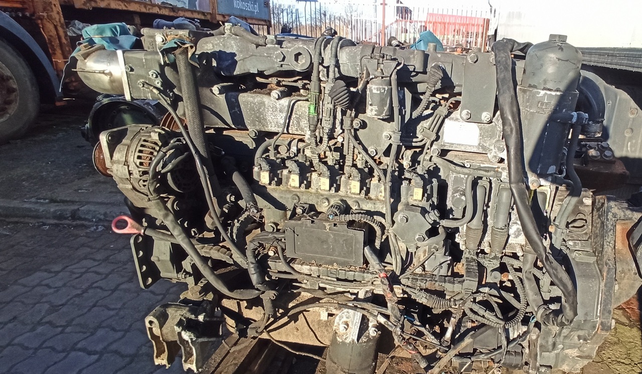 DAF PACCAR CF 75 310 PR228S1 - Motor şi piese pentru Camion: Foto 2 DAF PACCAR CF 75 310 PR228S1 - Motor şi piese pentru Camion: Foto 2
