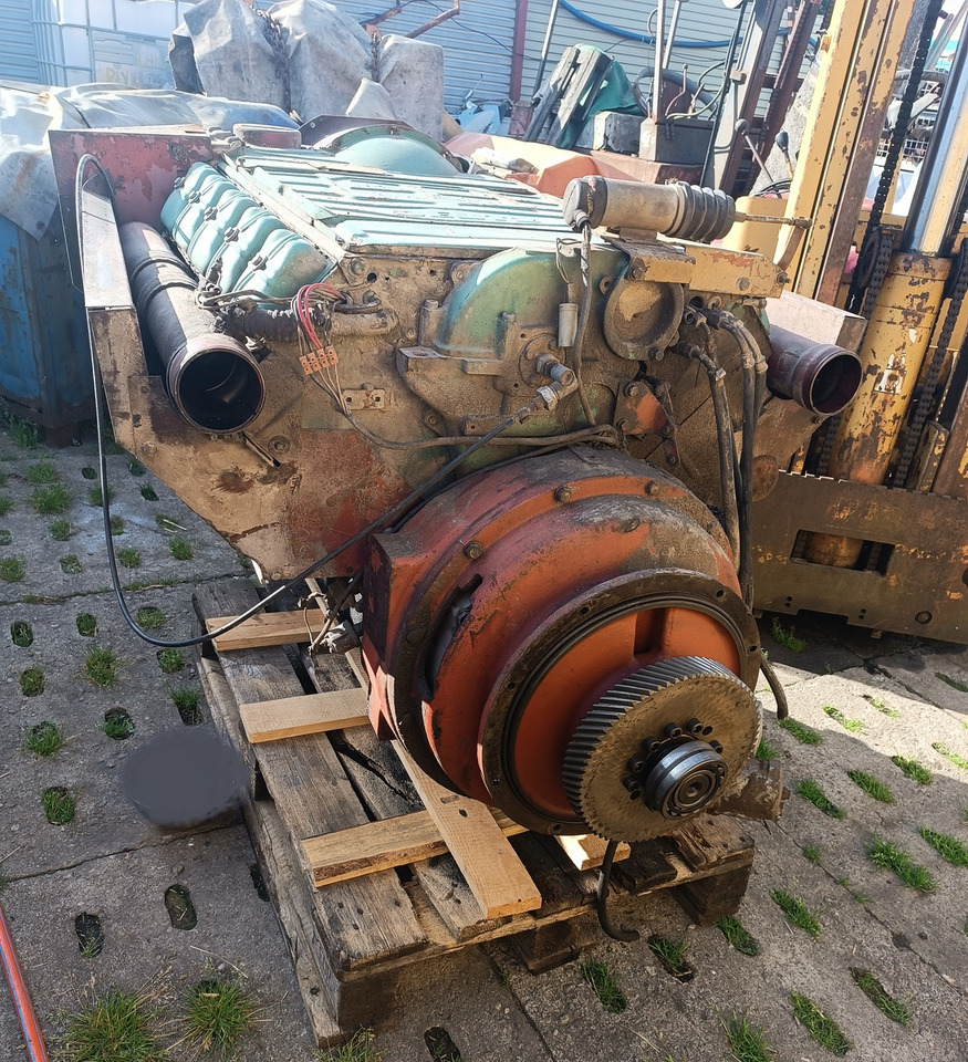 DEUTZ F 10 L 413 F F10L413F 256 HP / 305 HP - Motor şi piese pentru Echipament industrial: Foto 4 DEUTZ F 10 L 413 F F10L413F 256 HP / 305 HP - Motor şi piese pentru Echipament industrial: Foto 4