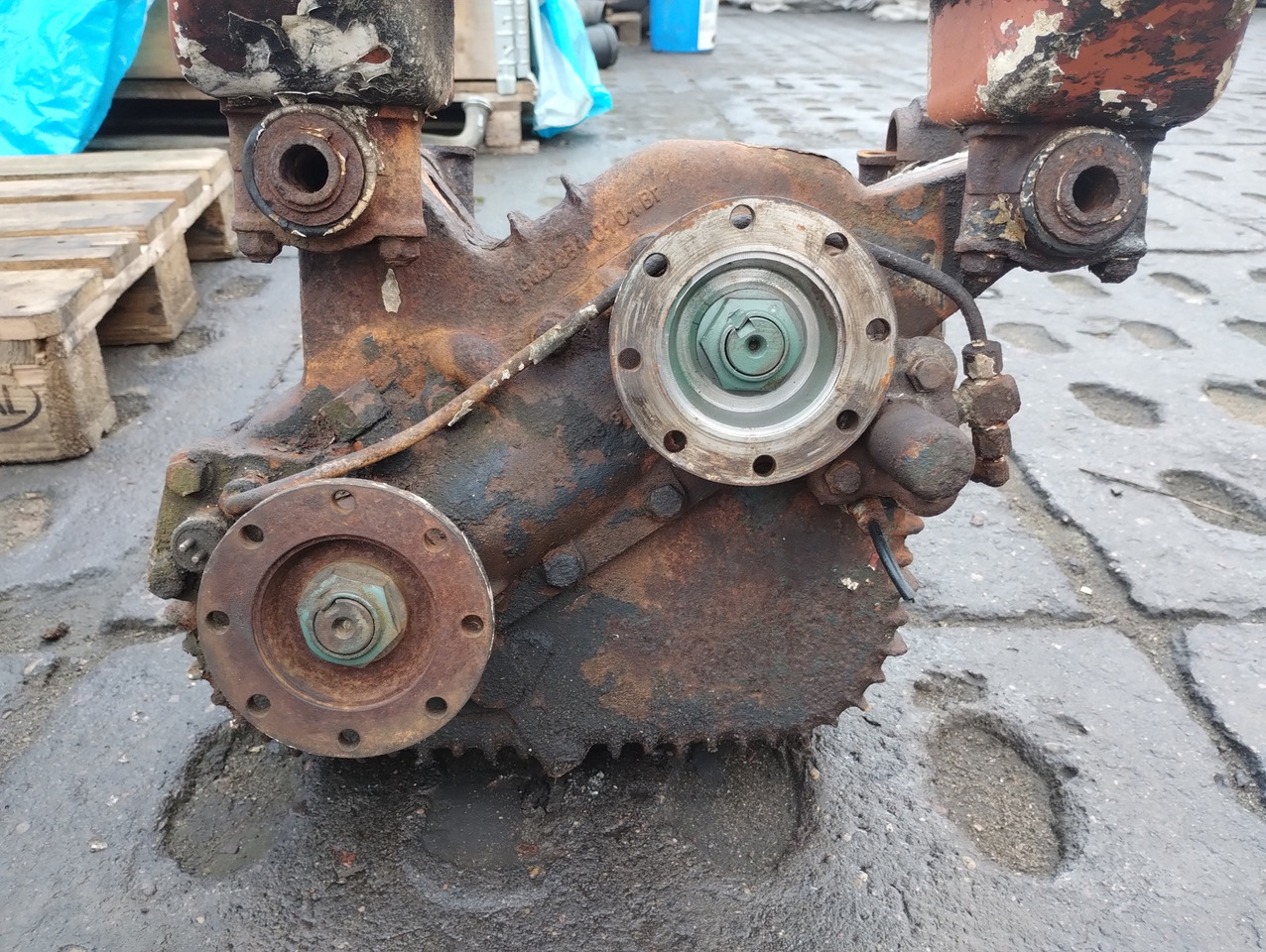 MERCEDES BENZ SKRZYNIA ROZDZILECZA REDUKTOR VG 325 4X4 1017 1217 1417 1617 - Reductor de rotire pentru Camion: Foto 1 MERCEDES BENZ SKRZYNIA ROZDZILECZA REDUKTOR VG 325 4X4 1017 1217 1417 1617 - Reductor de rotire pentru Camion: Foto 1