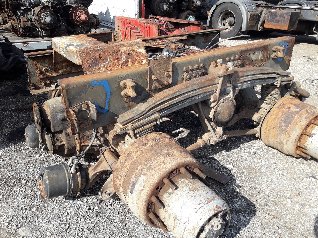 Scania 114 124 144 6x4 6x6 8x4 8x8 - Punte şi piese pentru Camion: Foto 2 Scania 114 124 144 6x4 6x6 8x4 8x8 - Punte şi piese pentru Camion: Foto 2