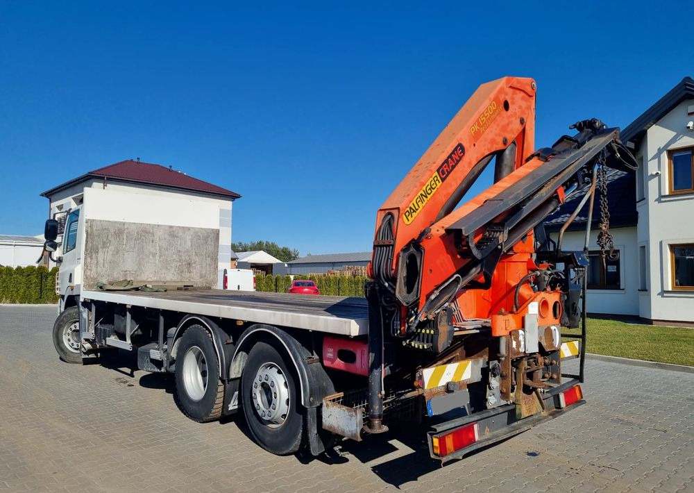 DAF CF 85 360 - Camion platformă, Camion cu macara: Foto 4 DAF CF 85 360 - Camion platformă, Camion cu macara: Foto 4