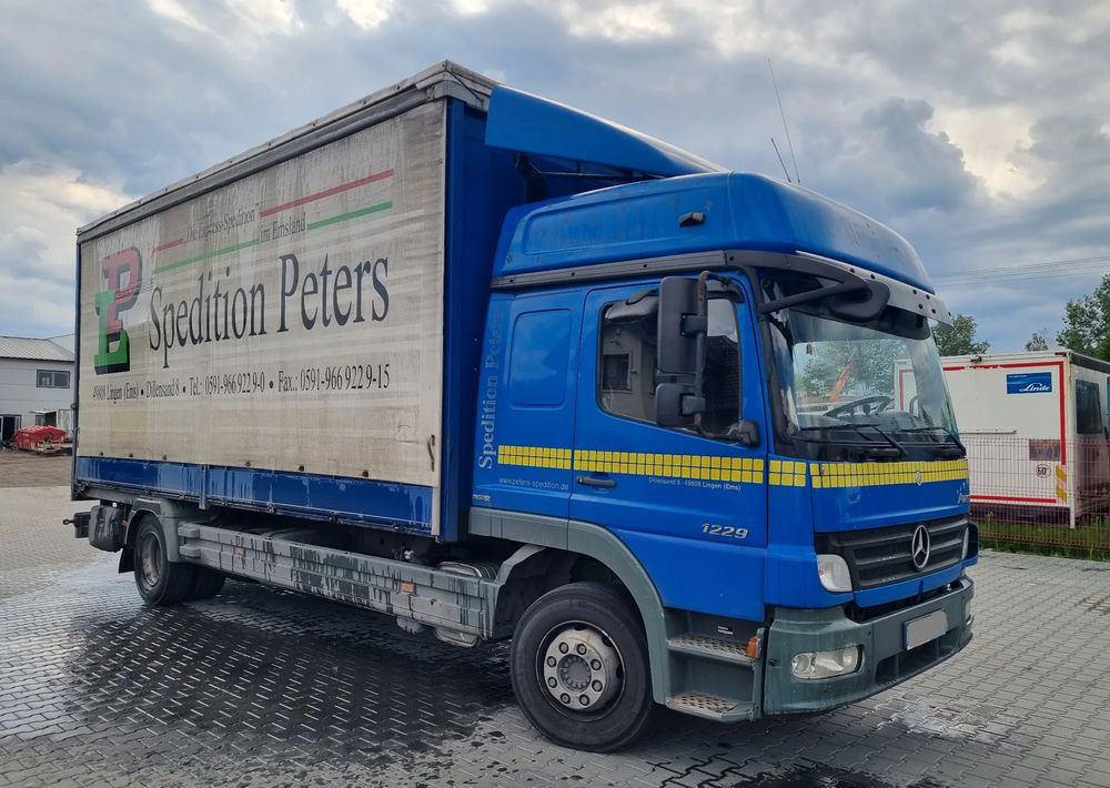 Mercedes-Benz Atego 1229 - Maşină de tractare: Foto 4 Mercedes-Benz Atego 1229 - Maşină de tractare: Foto 4