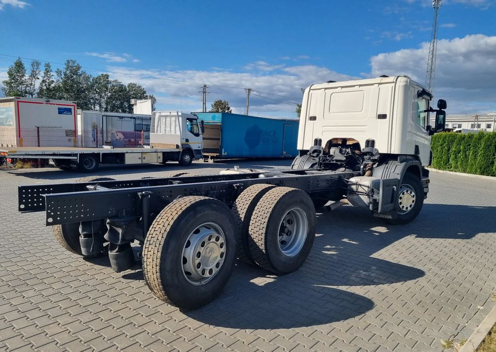 Scania P360 - Camion şasiu: Foto 4 Scania P360 - Camion şasiu: Foto 4
