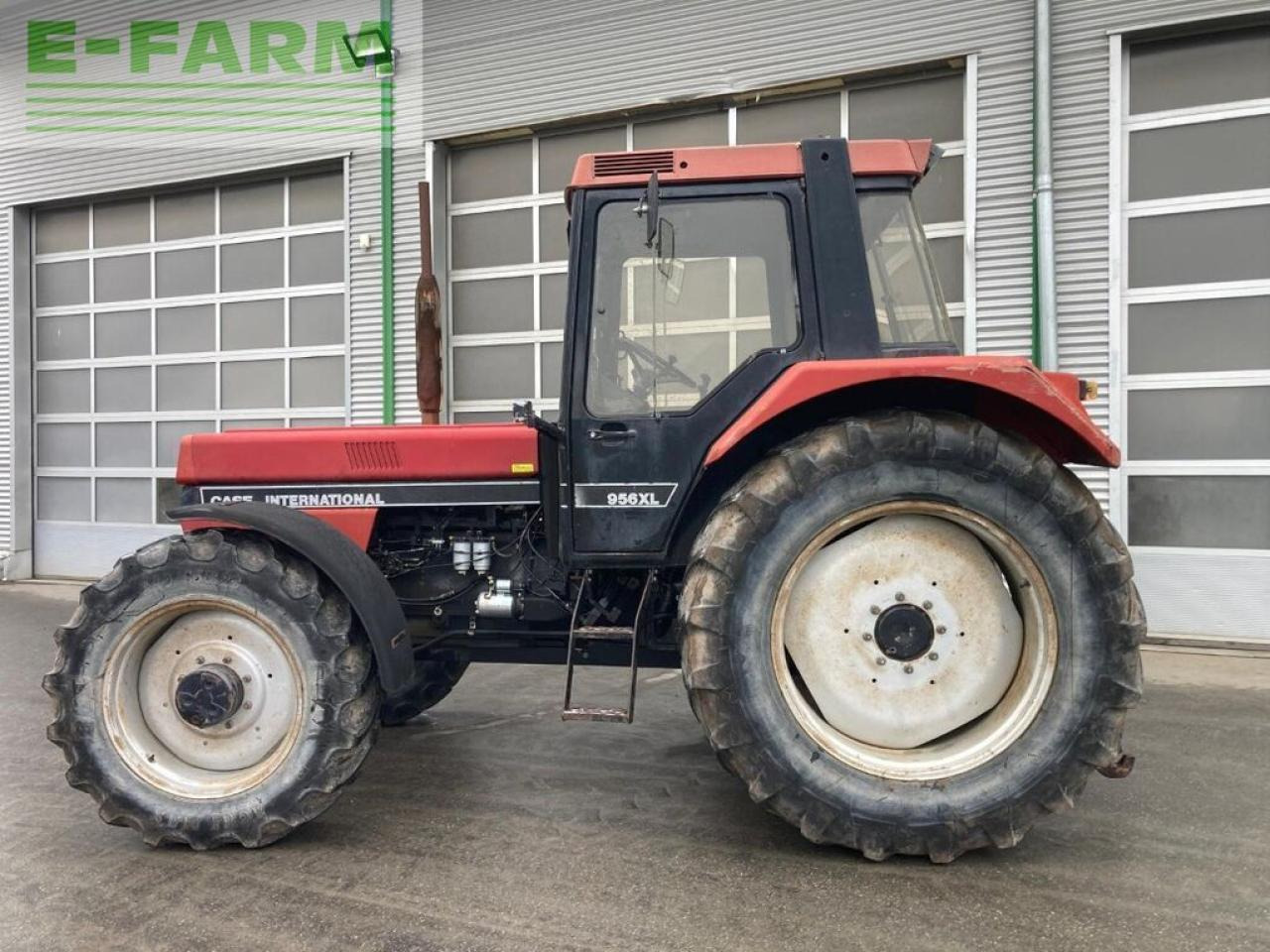 956 xl typ:7t55as - Tractor agricol: Foto 1 956 xl typ:7t55as - Tractor agricol: Foto 1