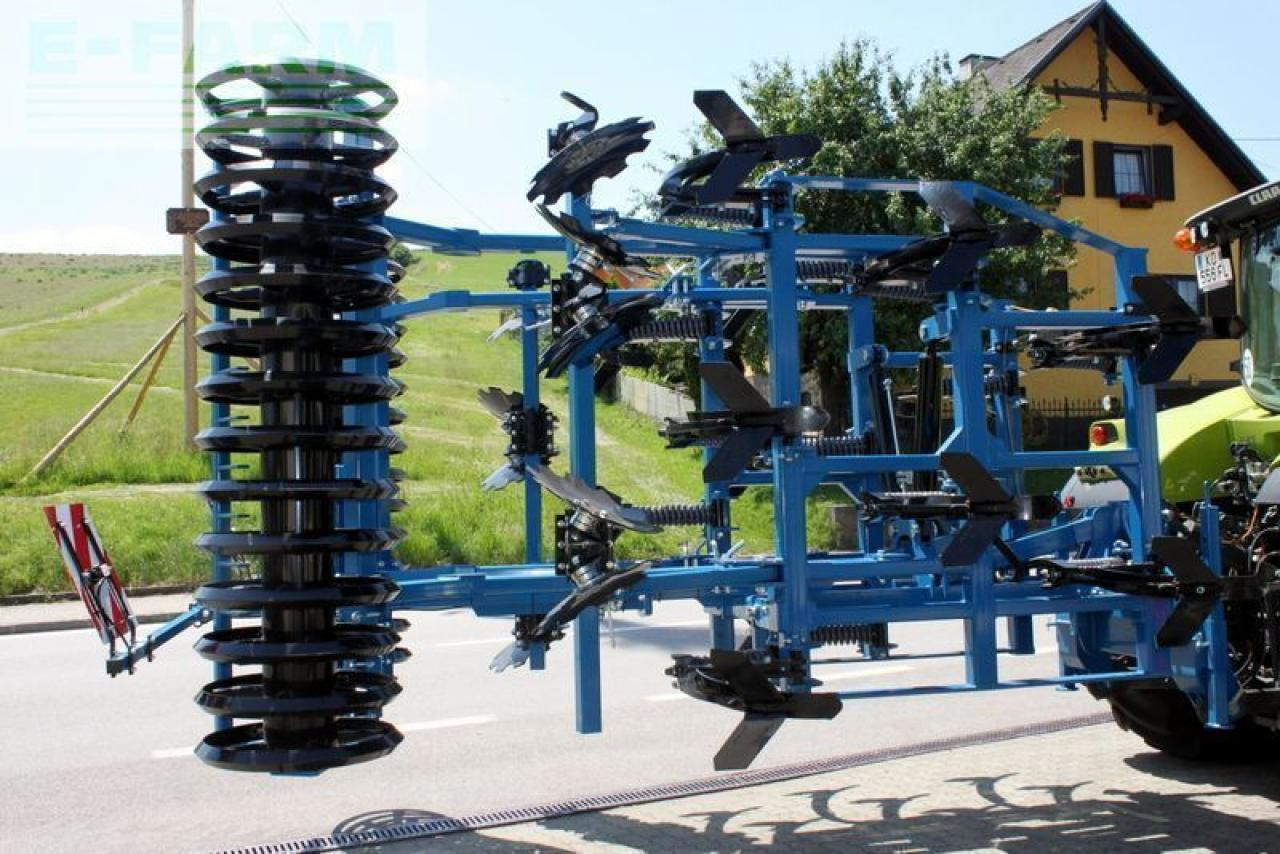 AGRO-TOM profi line beta 2 - schwergrubber / grubber 4m - Cultivator: Foto 1 AGRO-TOM profi line beta 2 - schwergrubber / grubber 4m - Cultivator: Foto 1