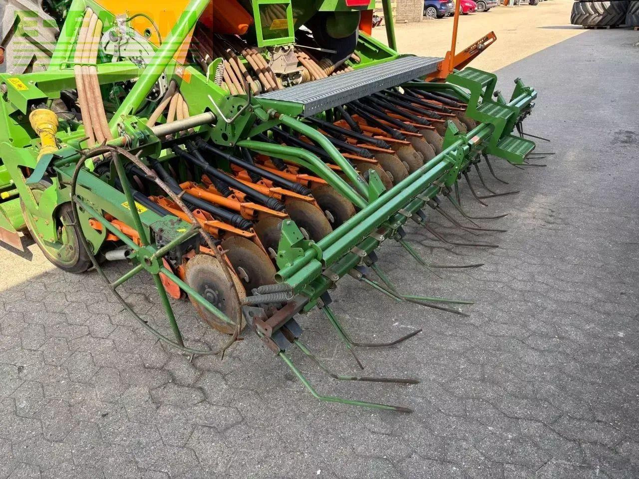 Amazone adp super 2000 - Maşină pentru prelucrarea solului: Foto 3 Amazone adp super 2000 - Maşină pentru prelucrarea solului: Foto 3