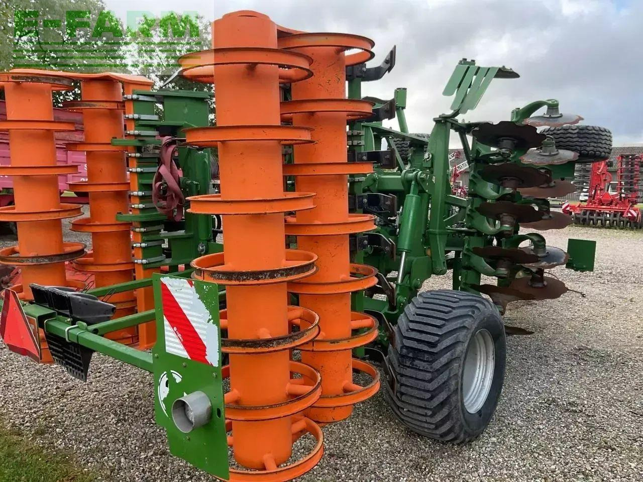 Amazone certos 4001-2 - Maşină pentru prelucrarea solului: Foto 5 Amazone certos 4001-2 - Maşină pentru prelucrarea solului: Foto 5