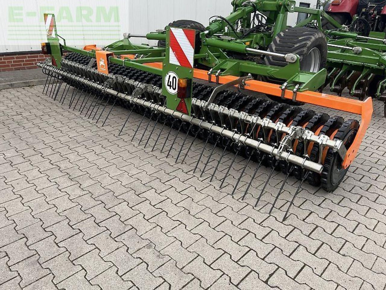 Amazone certos 5001-2tx - Grapă cu discuri: Foto 2 Amazone certos 5001-2tx - Grapă cu discuri: Foto 2